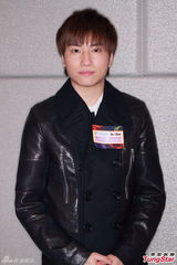 组图：张敬轩“转工”重发展空间 否认英皇付钱赎身