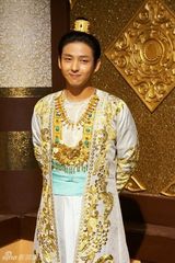 组图;《天龙八部》探班角色全揭秘 钟汉良挑战乔峰