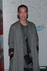 组图：陈自强生日办派对 钟楚红等众星到场贺寿