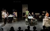 组图：黄盈话剧《卤煮》剧照 标识新京味