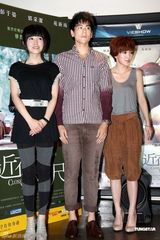 高清图：彭于晏请小朋友看新片 坦然谈性感身材