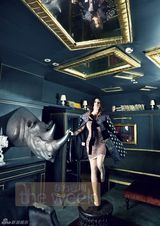 组图：秦海璐频登封面 眼神性感红唇诱人