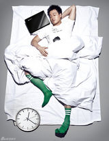 高清组图：佟大为别样写真 尽享浓情世界杯