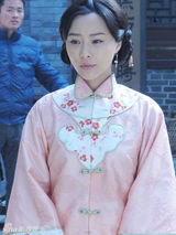 幻灯图：《良家妇女》华丽造型曝光 被称“良三多”