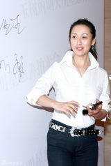 幻灯：郭金发起慈善拍卖 董浩张瑶常宽等群星助阵