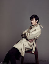 高清组图：韩星李秉宪苏志燮等拍写真各显独特魅力