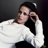 高清图：暮光女斯图尔特《V》大片无畏做自我