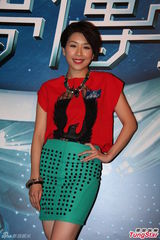 组图：崔建邦爱女生 梁烈唯筹备婚礼不直播