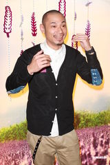 组图：陈豪送诗给陈茵媺庆元宵 叶翠翠单身过节