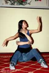 幻灯：阿库汉姆舞团重返北京 《相聚》巡演全球谢幕