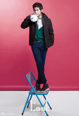 高清图：东方神起拍时尚大片 柔情魅力浪漫气质