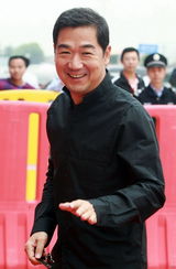 组图：金鸡提名表彰典礼 赵薇知性黄晓明秀微笑