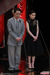 组图：郭采洁朱延平追思逝世影人 徐诣帆献唱