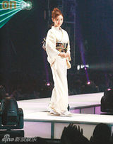 幻灯组图：周秀娜单挑日本艳星失败 Angelababy(杨颖)独领风骚