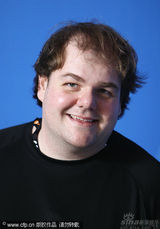 幻灯图集：《潜水艇》记者会 女主角成熟干练