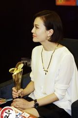 组图：刘涛黑衣优雅现身盛典 众星出席活动