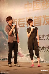 组图：李宇春对感情问题避而不答 改曲风为引共鸣