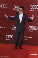 幻灯：亚洲电影大奖 《十月围城》剧组成员齐亮相