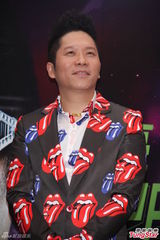 组图：卜学亮发片郭书瑶站台 再动女神隋棠脑筋