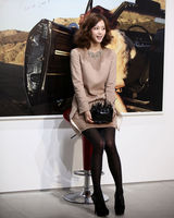 高清图：韩星韩艺瑟手机画报制作发表会