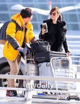 组图：《IRIS2》赴匈牙利取景 李多海等亮相机场