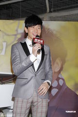 组图：林俊杰盼红馆开唱 薛凯琪撑房祖名不花心