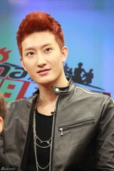 高清组图：SJ-M做客争开微博 玩转网络流行语