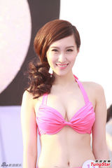 组图：19位入选亚姐泳装出镜 大秀身材性感靓丽