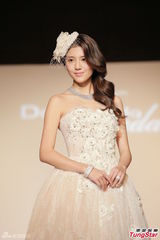 组图：叶熙祺婚纱前胸透明 吴千语想嫁林峰