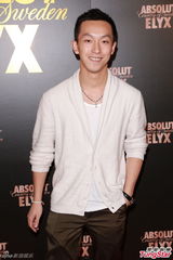 组图：吴千语自认酒量浅 否认与男友林峰同居