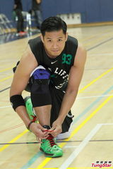 组图：慈善篮球赛表演赛 黑人陈建州亲上阵