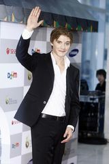 高清组图：群星闪耀2012首尔电视剧颁奖礼红地毯