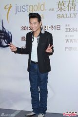 组图：叶倩文红馆演出圆满闭幕