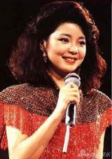 组图：昔日玉女歌手盘点 盈盈浅笑梦中人