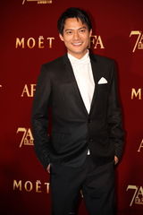 组图：亚洲电影大奖香港举行 群星亮相红毯