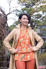 组图：惠英红新片韩国取景从影多年首遇低温症