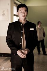 策划：校服军装白大褂 韩版美男制服诱惑