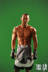 组图：《激战》张家辉彭于晏无PS肌肉照