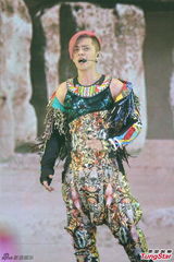 组图：罗志祥红馆热力开唱 罗妈亮相林志颖助阵