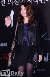 组图：f(x)宋茜雪莉等助阵《共犯》VIP试映