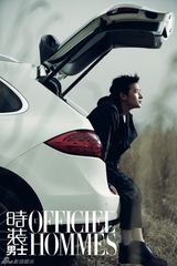 组图：罗晋登杂志释放魅力 新晋小生火速窜升