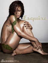 组图：蕾哈娜登《Esquire》杂志封面 近似全裸