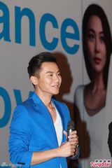 组图：张馨予缺席新剧宣传 李晨独撑场遭逼婚