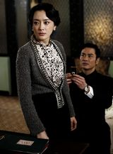 组图：《滚滚红尘》郑嘉颖变身地下党演绎虐恋