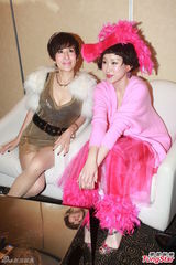 组图：陈奕迅加盟《金鸡》 吴君如秀事业线