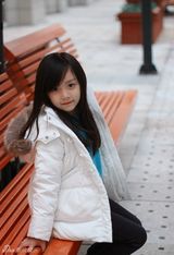 组图：5岁小萝莉走红微博 小天使萌化网友心