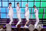 组图：EXO、f(x)等献唱大韩民国庆典演唱会