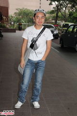 组图：钱嘉乐汤盈盈婚礼直击 郭富城成龙祝贺