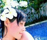 组图：43岁万绮雯容颜不老似花季少女