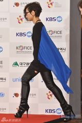 组图：U-Kiss周笔畅等出席2011亚洲音乐节记者会 